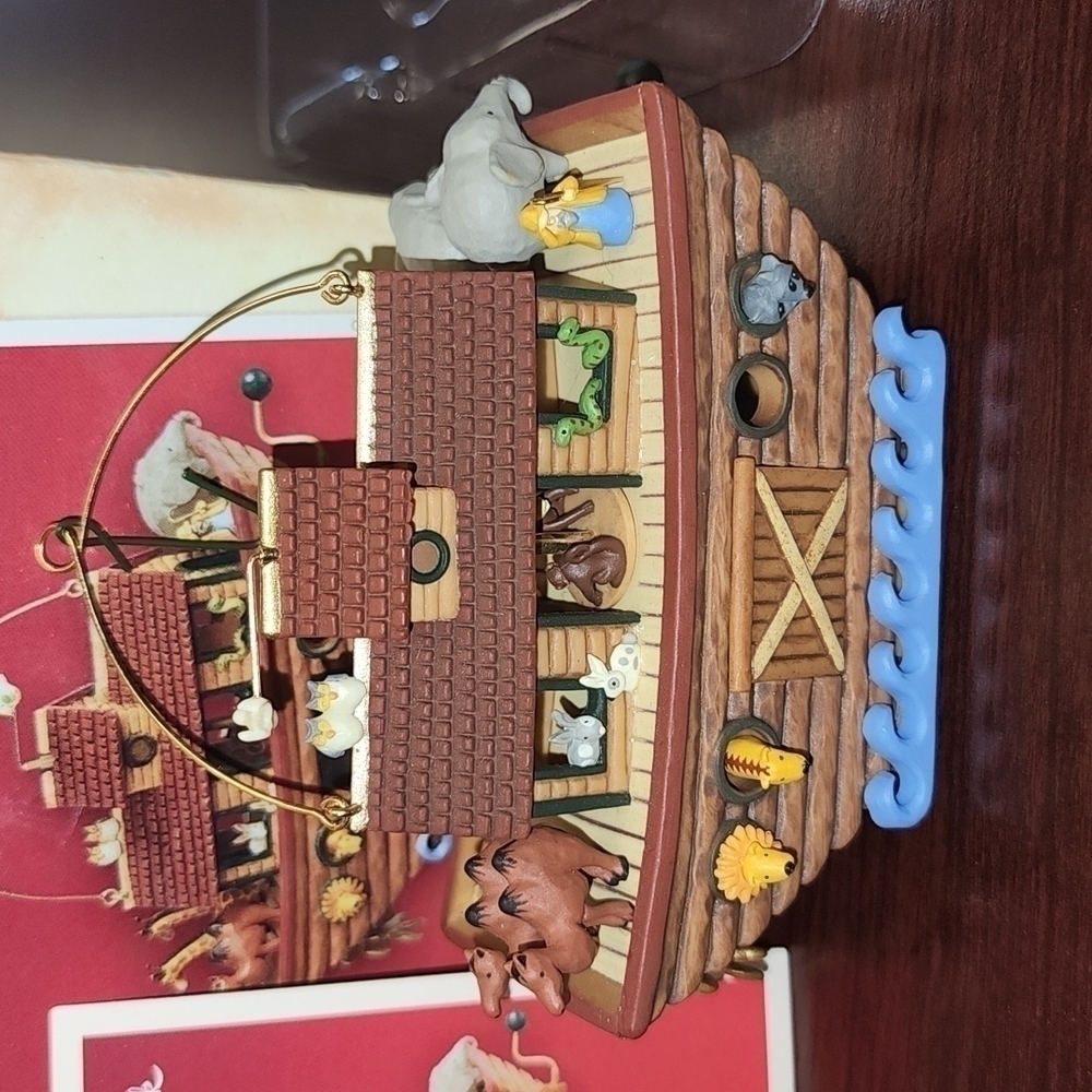Hallmark Noah's Ark ornament​